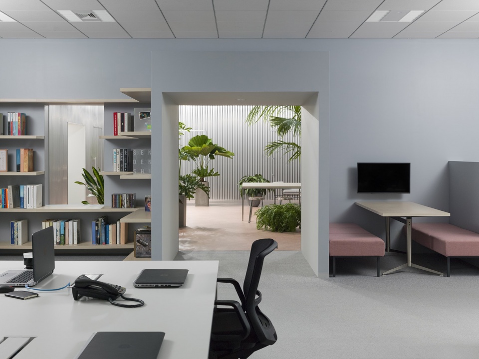 花园中的办公室